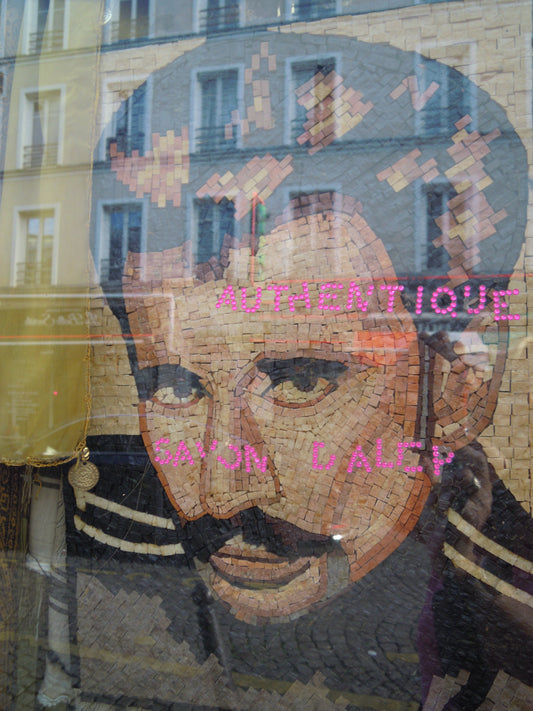 Authentique (Paris, France)