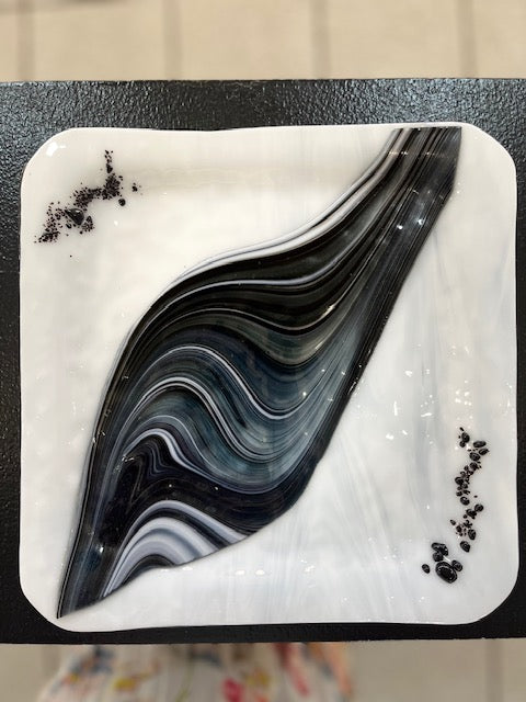 Glass Square Dish (Black & White)